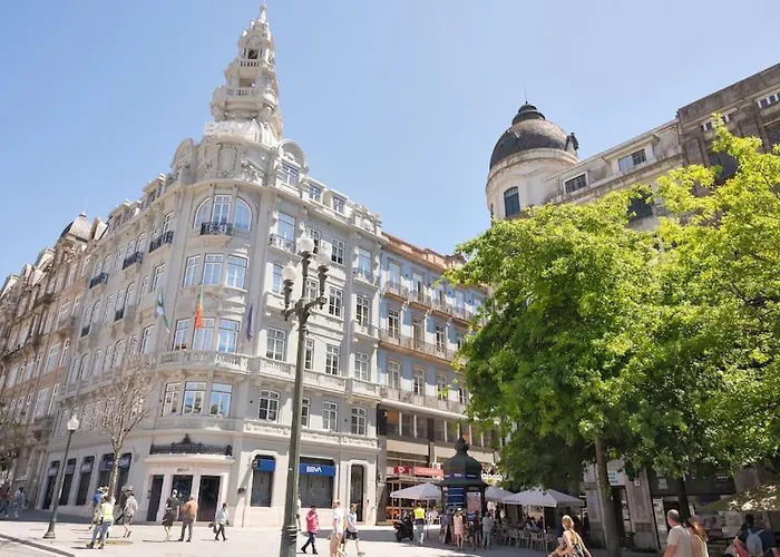 Take Me To Aliados *