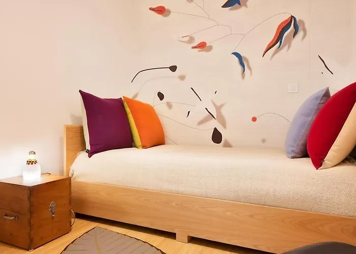 Take Me To Aliados Apartman